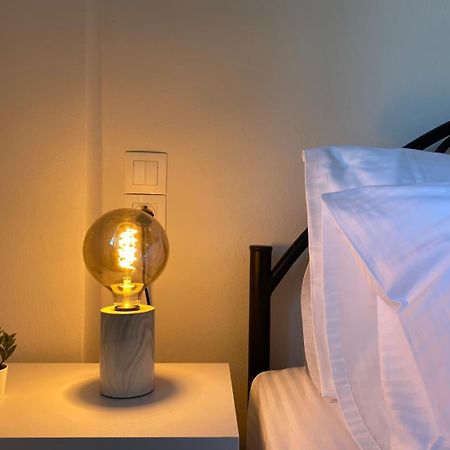 Zen Seaside Apartment 칼라마키 외부 사진