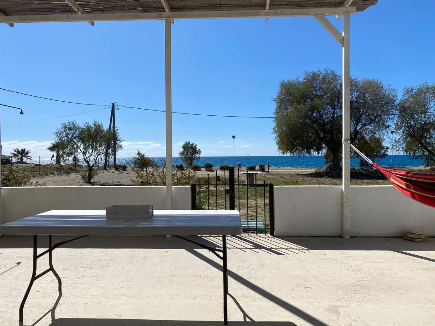 Zen Seaside Apartment 칼라마키 외부 사진