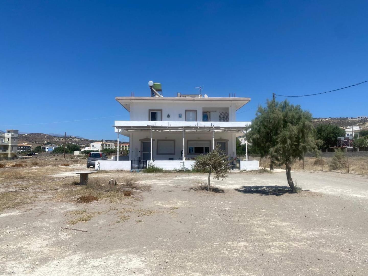 Zen Seaside Apartment 칼라마키 외부 사진