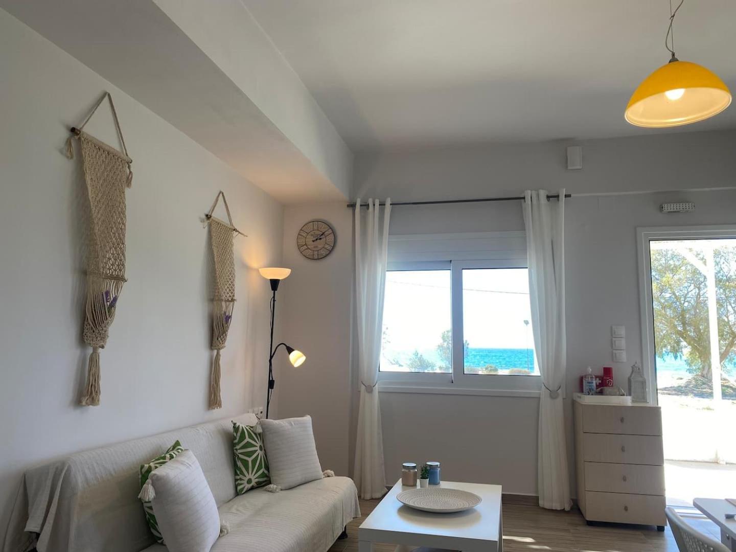 Zen Seaside Apartment 칼라마키 외부 사진